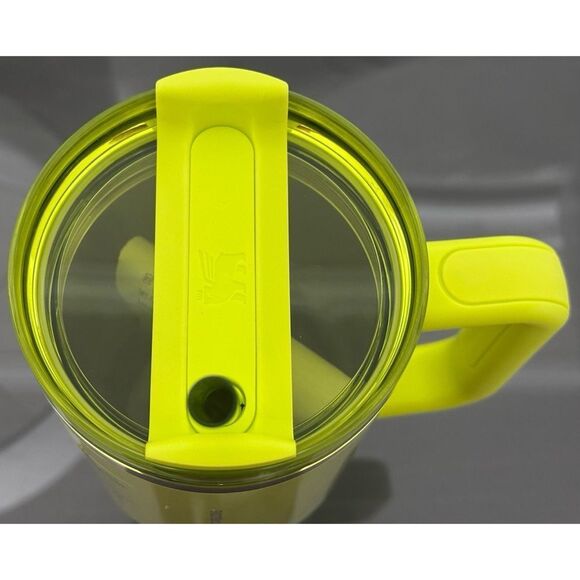 Stanley x Starbucks SUMMER 2024 LIME GREEN 40oz Tumbler - Picture 3 of 4